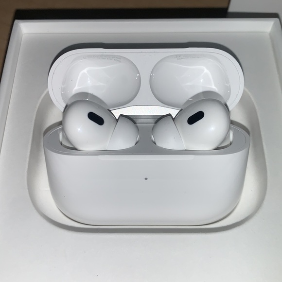 Apple Airpod Pro 2nd Gen - Picture 2 of 2